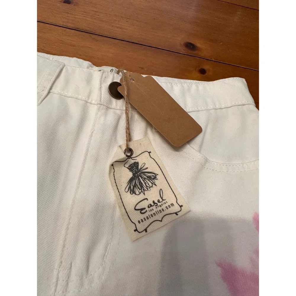 Easel Los Angeles White Tie Dye Sunburst Bermuda Denim Shorts Small NWT